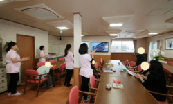 住宅型有料老人ホーム青い鳥ハッピーホーム 施設のご案内